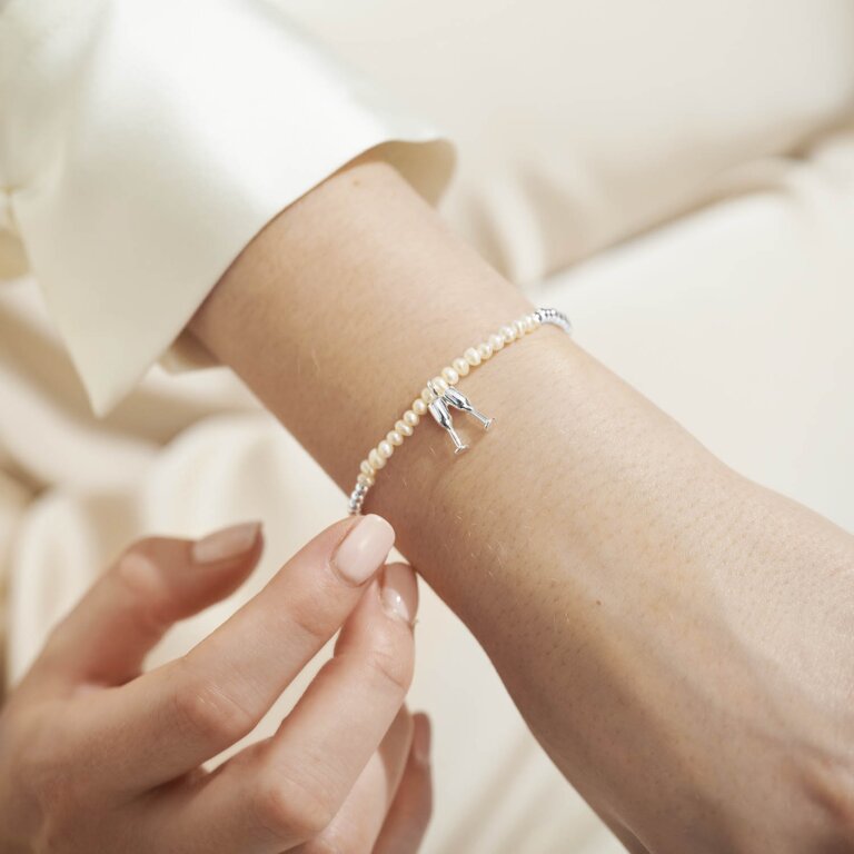 Pandora ME Treated Freshwater Cultured Pearl Bracelet | Sterling silver |  Pandora AU