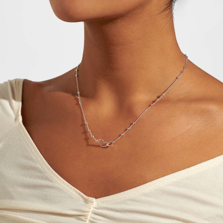 A beautifully designed necklace mom will love! - Eternal Hope Necklace –  Kendall's Collection