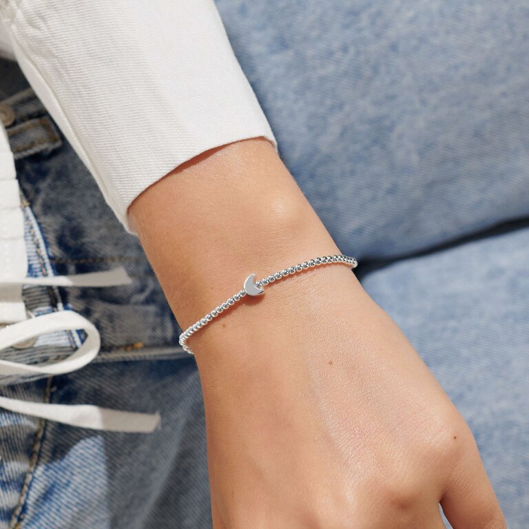 Share Happiness 'Shoot For The Moon, Land Among The Stars' Bracelet In Silver Plating