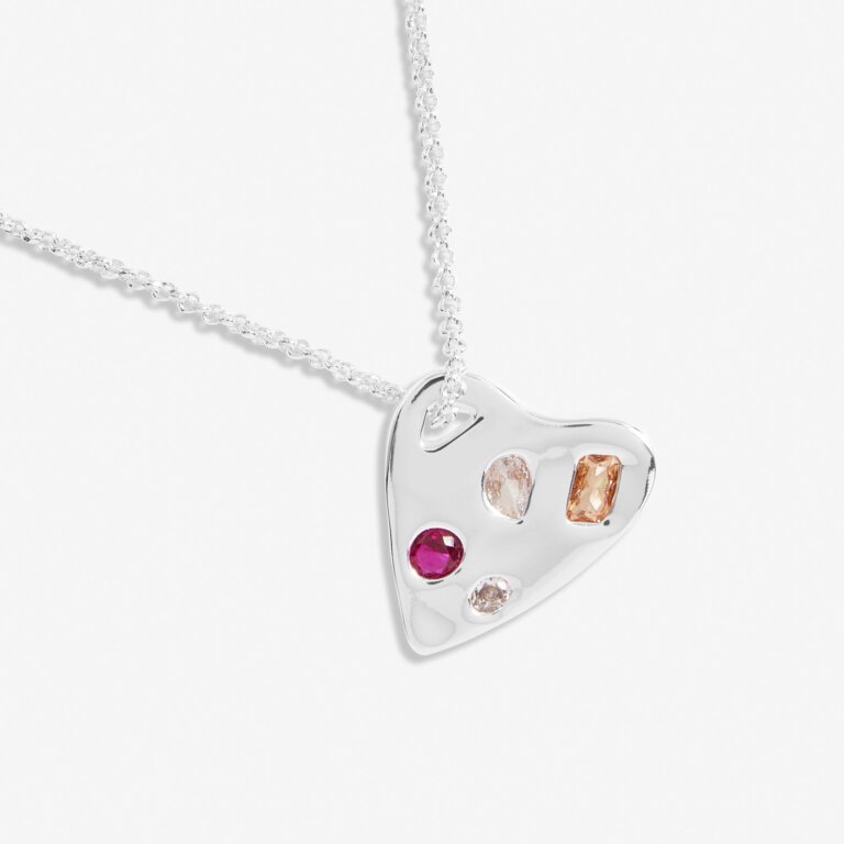 Gem Glow Hammered Necklace In Silver Plating