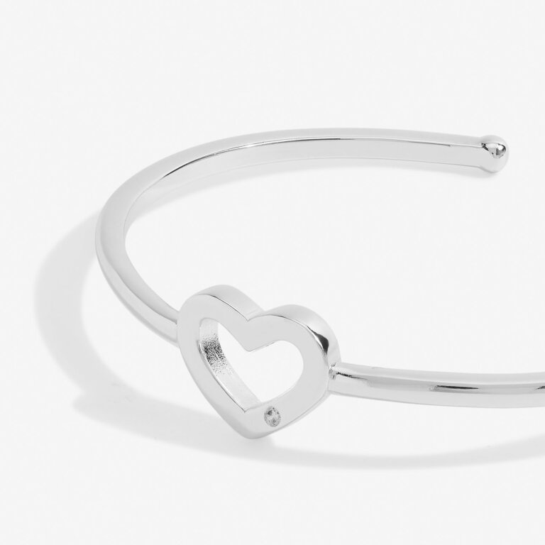 Heart Bangle Bracelet Bar In Silver Plating